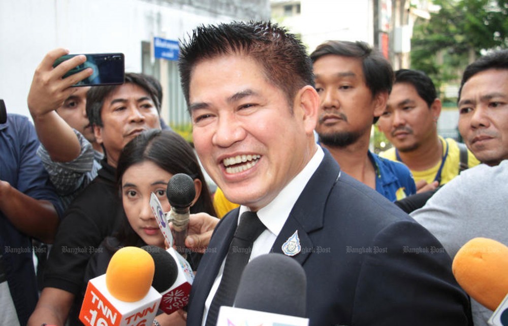 Thủ tướng Thái Lan thay đổi danh sách nội các vào phút chót