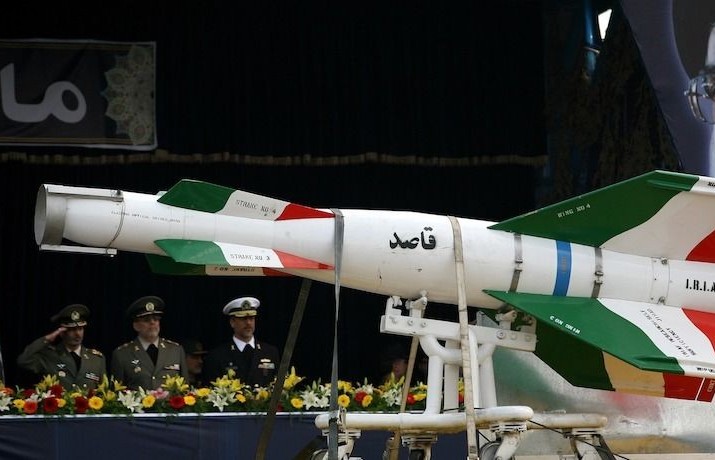 Iran cảnh báo các căn cứ của Mỹ nằm trong tầm bắn tên lửa