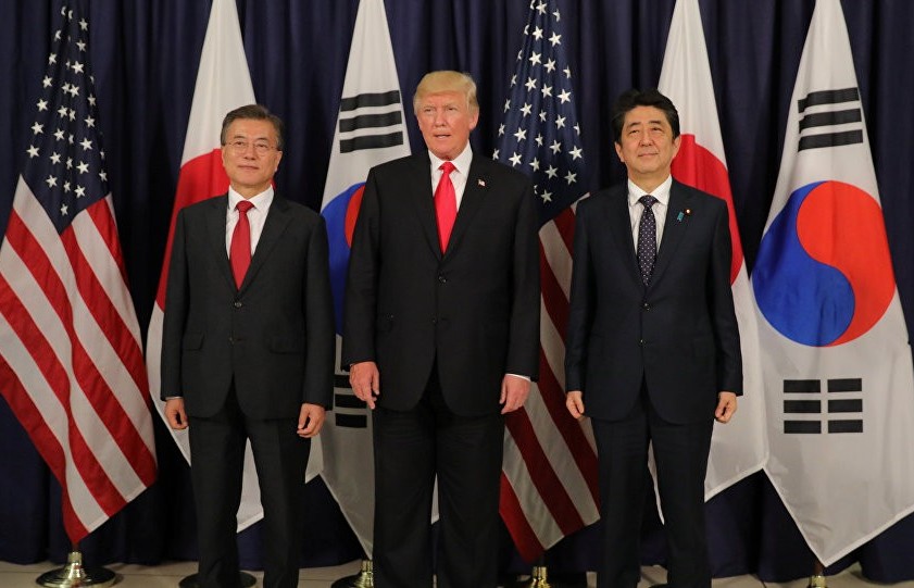 Muốn dàn xếp đàm phán 3 bên, Mỹ khẳng định Nhật Bản và Hàn Quốc 'không chỉ là bạn, mà còn là đồng minh'