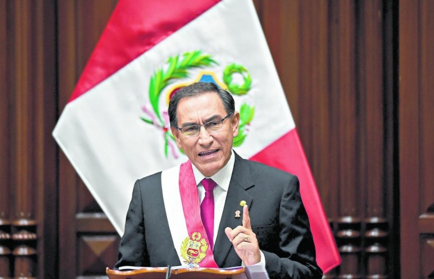Peru: Tổng thống đề nghị cắt ngắn nhiệm kì của mình để chấm dứt 'khủng hoảng thể chế'