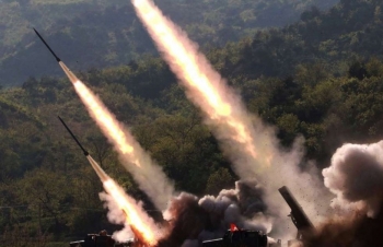 Xác nhận Triều Tiên phóng tên lửa đạn đạo, Hàn Quốc họp khẩn