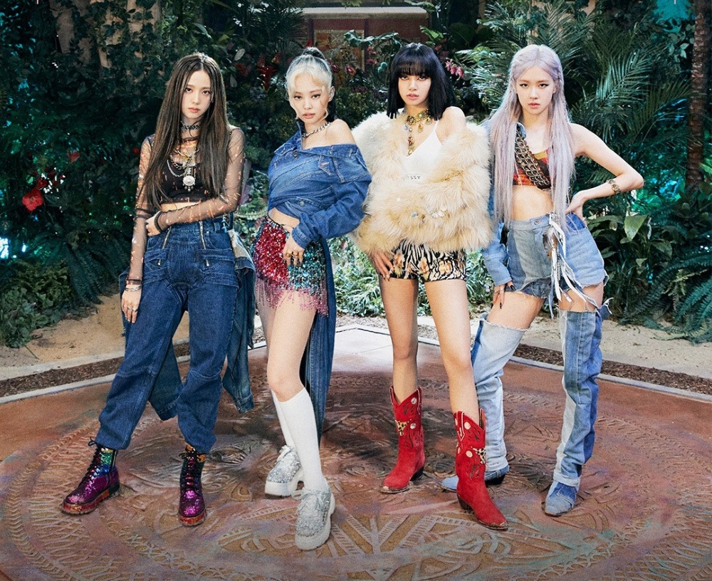 How You Like That là bản hit gần đây của BlackPink, với giai điệu bắt tai và những bước nhảy đầy cuốn hút. MV của ca khúc cũng tạo nên một cơn sốt trong cộng đồng mạng. Hãy xem hình ảnh liên quan đến How You Like That để cùng thưởng thức sự đẳng cấp của BlackPink.