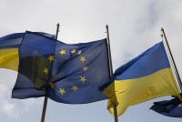 Lộ 'mắt xích' yếu trong quan hệ, Ukraine 'đòi' EU khoản hỗ trợ tài chính, trao công hàm phản đối lệnh cấm nhập khẩu ngũ cốc
