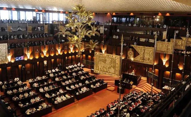 Trước giờ 'G' chọn Tổng thống Sri Lanka: Danh tính 3 ứng viên; các nghị sĩ bị đe dọa; an ninh siết chặt quanh trụ sở Quốc hội. (Nguồn: NDTV)