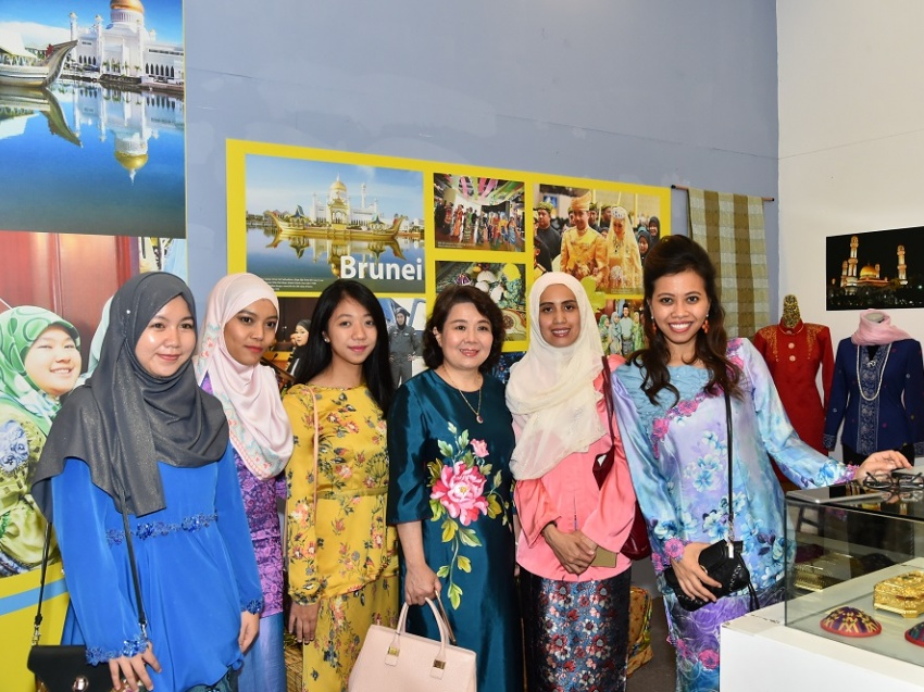 Sức mạnh phụ nữ ASEAN