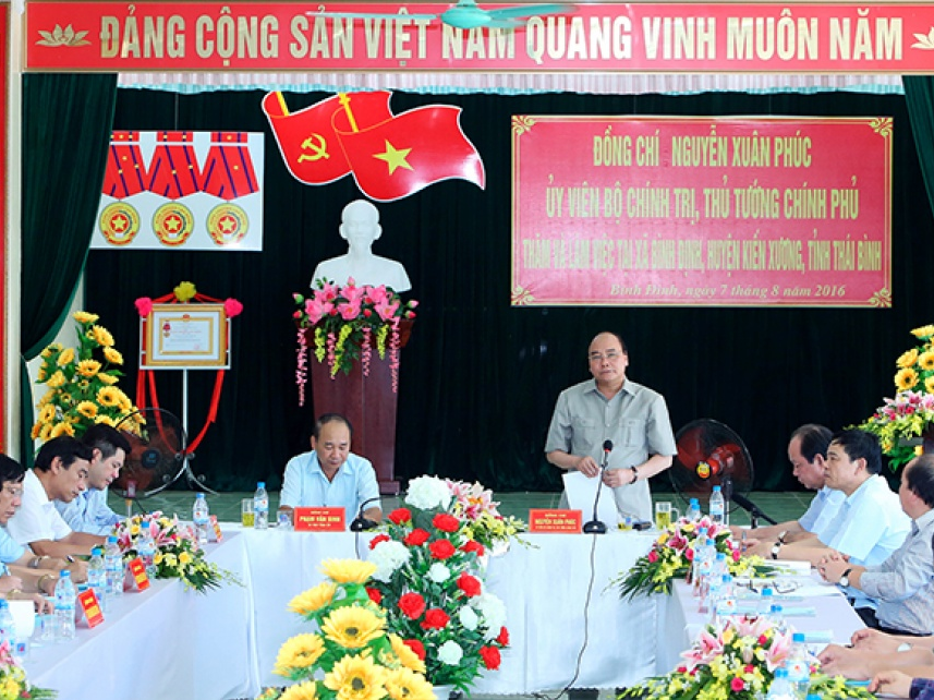 Thủ tướng khảo sát mô hình nông thôn mới tại Thái Bình