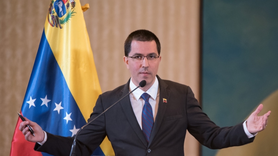 Vì sao Tổng thống Venezuela thay thế ngoại trưởng?