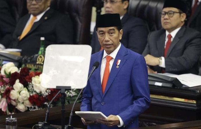 Tổng thống Indonesia ra lệnh cắt giảm nhập khẩu vũ khí