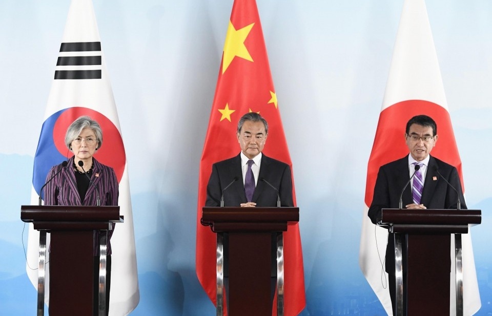 Bất chấp tranh cãi gay gắt giữa Tokyo và Seoul, Nhật-Trung-Hàn nhất trí hợp tác ba bên