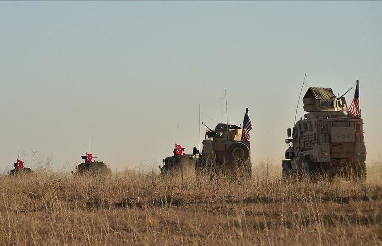 Tổng thống Donald Trump rút quân đội Mỹ khỏi miền Bắc Syria