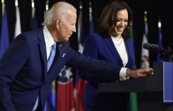 Bầu cử Mỹ 2020: Ra mắt liên danh tranh cử, ông Biden thắng áp đảo ông Trump trong các cuộc bầu cử mô phỏng