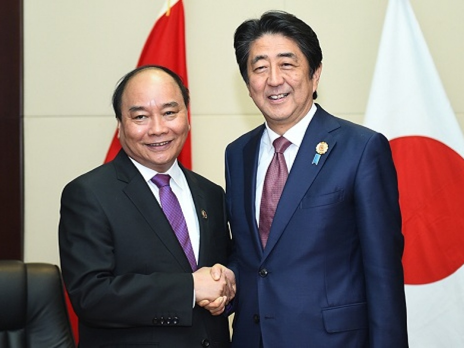 Thủ tướng Nguyễn Xuân Phúc hội kiến Thủ tướng Nhật Bản, New Zealand