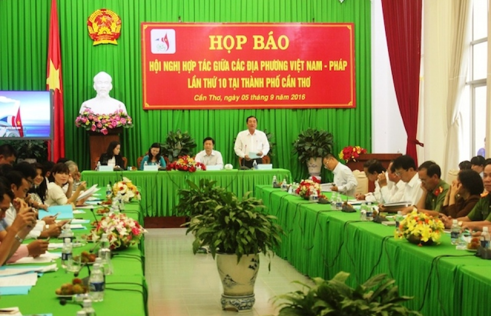 Cần Thơ tổ chức Hội nghị hợp tác giữa các địa phương Việt Nam – Pháp