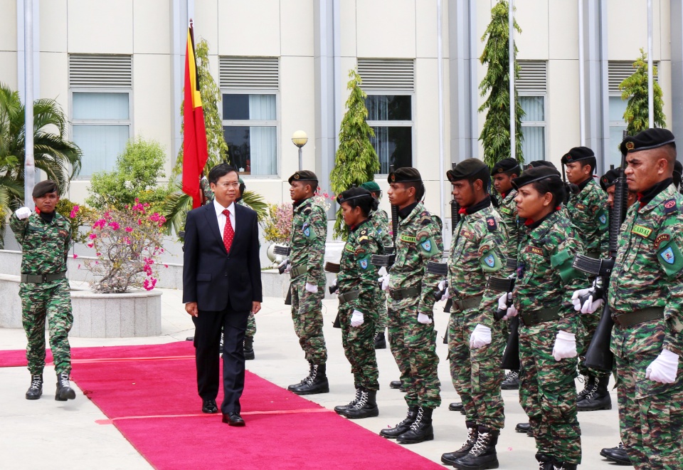 dai su hoang anh tuan trinh quoc thu len tong thong timor leste