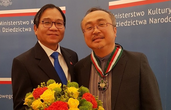 Ba Lan trao tặng NSND Đặng Thái Sơn giải thưởng cao quý nhất về văn hóa
