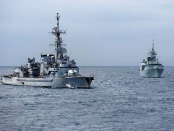 ​Tàu chiến NATO áp sát bờ biển Syria