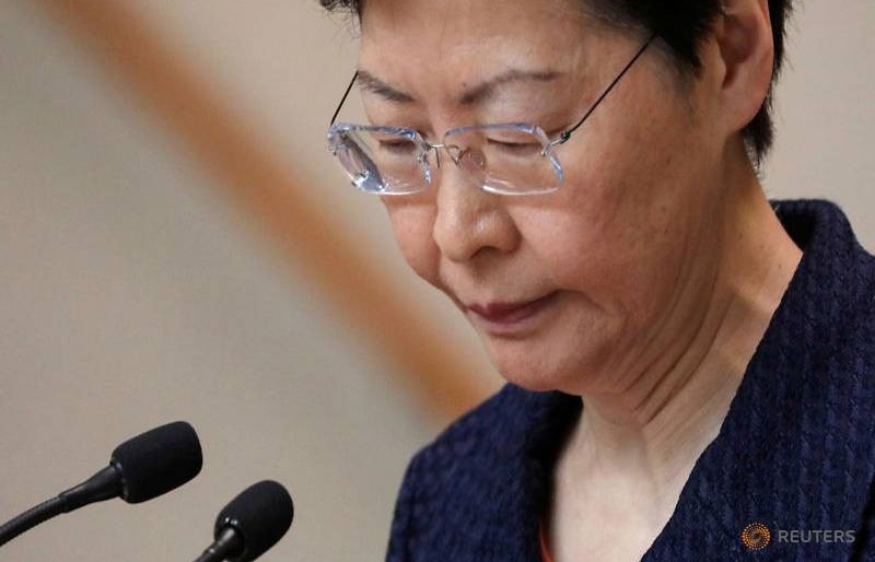 Trưởng đặc khu Hong Kong nói sẽ từ chức nếu hạ nhiệt được căng thẳng