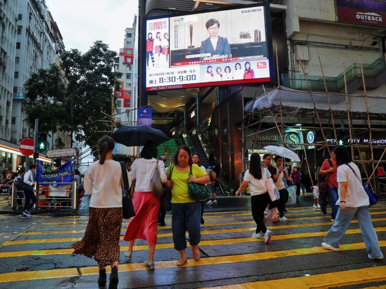 hong kong chinh thuc rut lai du luat dan do nhieu nuoc hoan nghenh