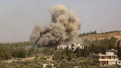 Tình hình Syria: Chiến đấu cơ Nga oanh tạc ác liệt ở Tây Bắc, Moscow cảnh báo âm mưu về vũ khí hóa học