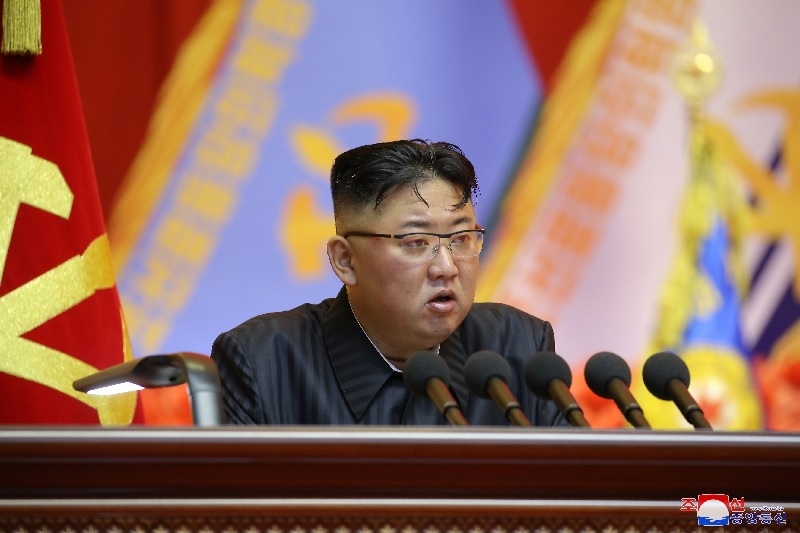 Giữa căng thẳng với Mỹ-Hàn và khủng hoảng lương thực tồi tệ, Chủ tịch Triều Tiên triệu tập Bộ Chính trị. (Nguồn: KCNA)