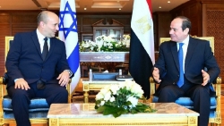 Sau 10 năm, một Thủ tướng Israel thăm Ai Cập, đặt nền móng cho 'quan hệ vững chắc'