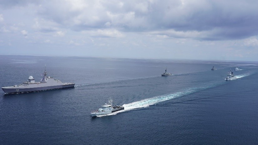 Singapore-Malaysia đổ bộ tàu khu trục, trực thăng săn ngầm ở Eo biển Malacca