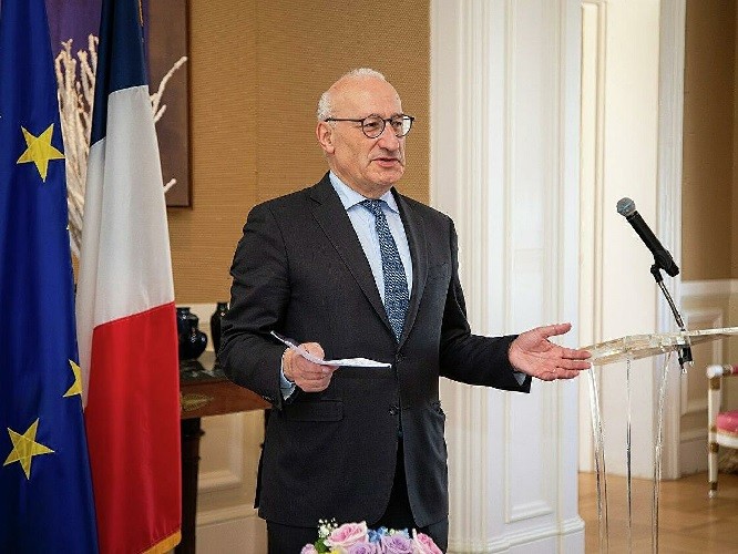 Hậu AUKUS: Đại sứ Pháp trở lại Mỹ, Trung Quốc điểm 5 mối nguy. (Nguồn: Sputnik)