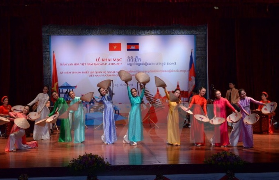 Khai mạc Tuần Văn hóa Việt Nam tại Campuchia năm 2017