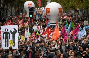 Pháp: Đình công mở rộng phản đối các kế hoạch của Tổng thống Macron