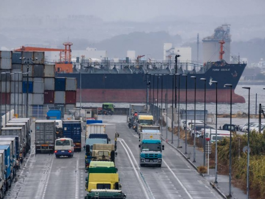 Nhật Bản tiếp tục duy trì thặng dư thương mại lớn