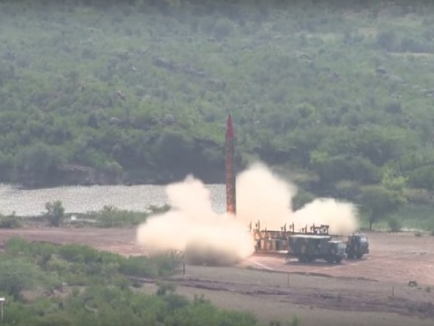 ​Pakistan đã thử tên lửa có khả năng mang đầu đạn hạt nhân
