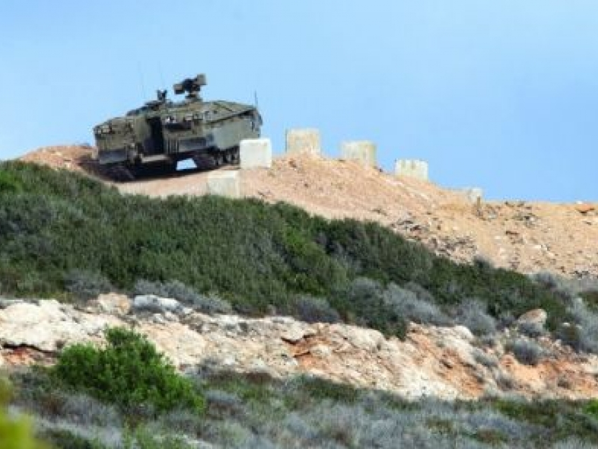 ​Israel bố trí xe tăng dọc biên giới với Lebanon