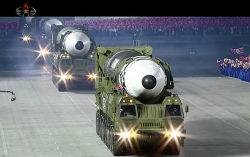 Triều Tiên với tên lửa xuyên lục địa mới: Thông điệp từ hình ảnh