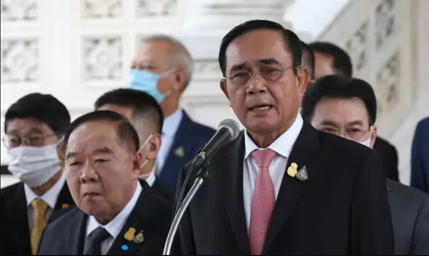 Biểu tình ở Thái Lan: Thủ tướng công nhận quyền phản đối, Hạ viện họp bất thường?