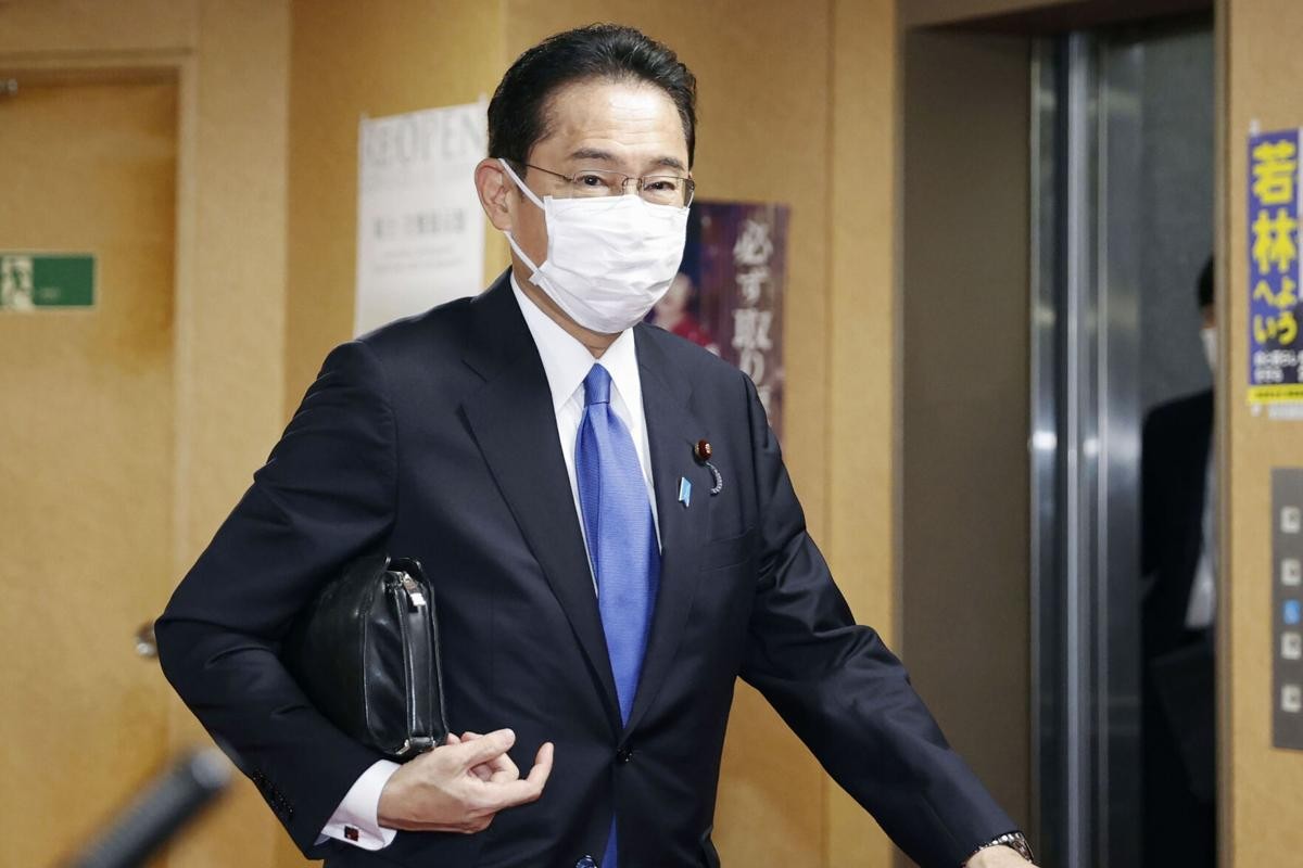 Nội các của Thủ tướng Suga đồng loạt từ chức, chuẩn bị cho chính phủ Nhật Bản tân nhiệm