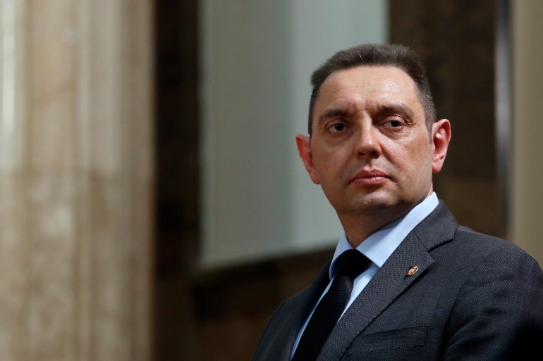 Bộ trưởng Nội vụ Serbia Vulin. (Nguồn: AP)