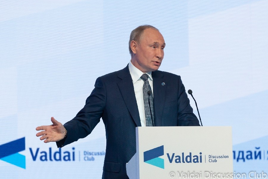 Tổng thống Nga đổ lỗi NATO, chỉ trích Ukraine, tuyên bố động thái quan trọng liên quan Taliban. (Nguồn: Valdai Club)