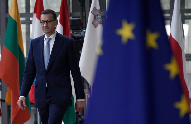 Căng thẳng leo thang với EU, Ba Lan thề không cúi đầu, Đức ra mặt. (Nguồn: Shutter Stock)