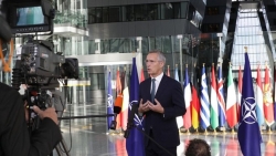 NATO ra tuyên bố làm rõ lập trường với EU, chỉ thẳng Nga gửi thông điệp 'cứng'