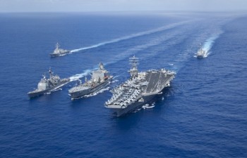 Mỹ phô trương sức mạnh ở châu Á - Thái Bình Dương