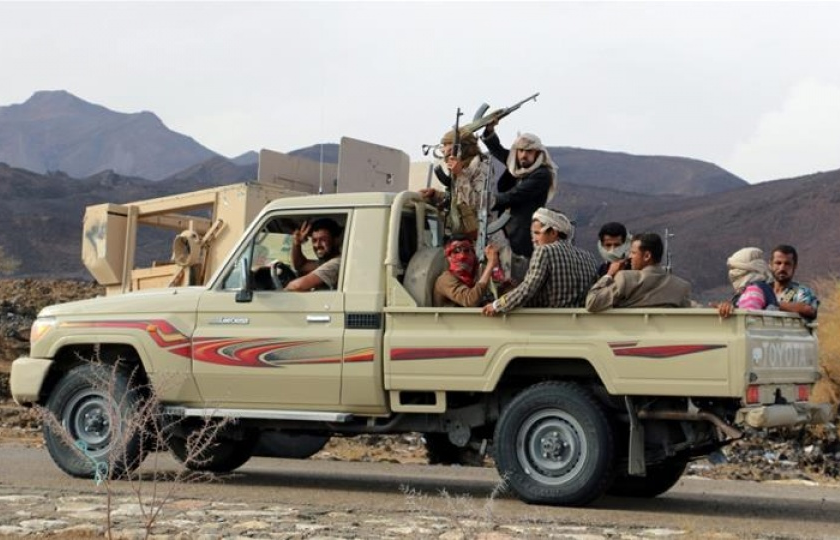 Phiến quân Houthi dọa tấn công sân bay của Saudi Arabia, UAE