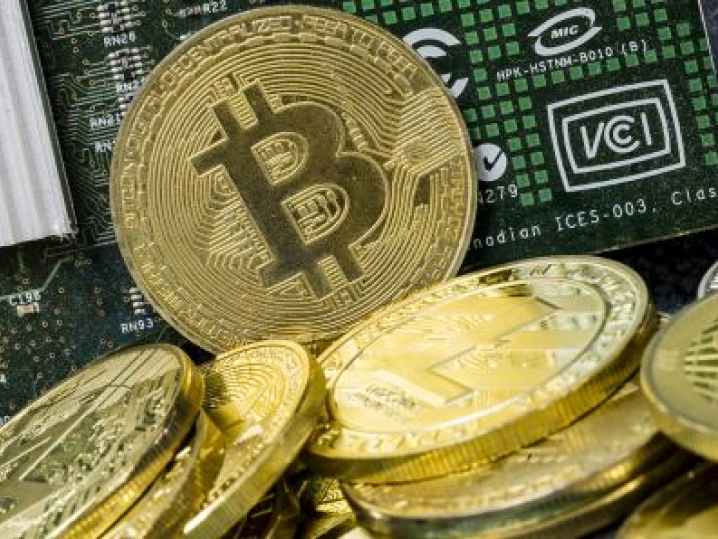 ​Nhà đầu tư bán tháo, đồng Bitcoin "lao dốc" thảm hại