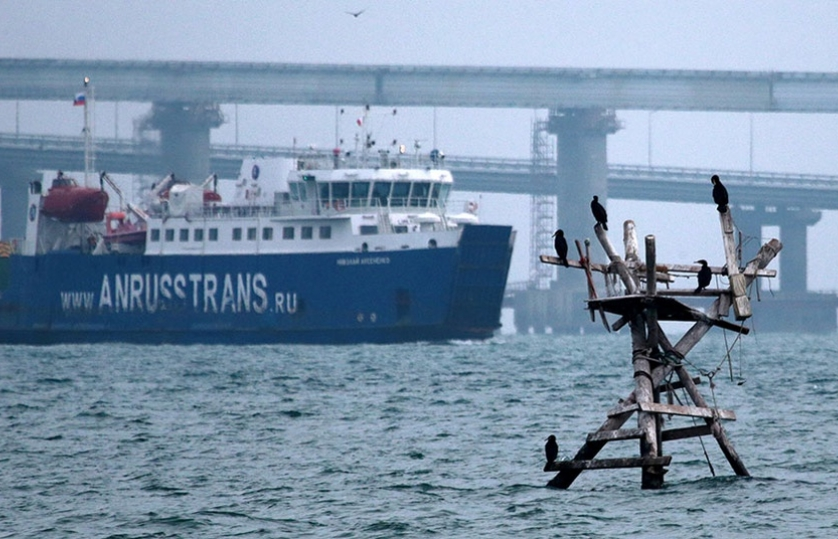 ​Nga phong tỏa các hải cảng của Ukraine ở Biển Azov