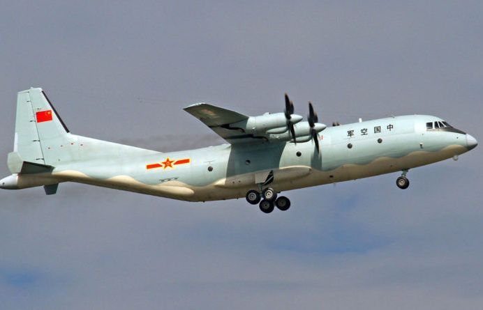 Hàn Quốc điều tiêm kích 'tống tiễn' máy bay Trung Quốc