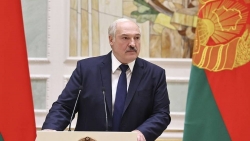Tình hình Belarus: EU cấm Tổng thống Lukashenko nhập cảnh, Nga ủng hộ ý tưởng mới của Minsk