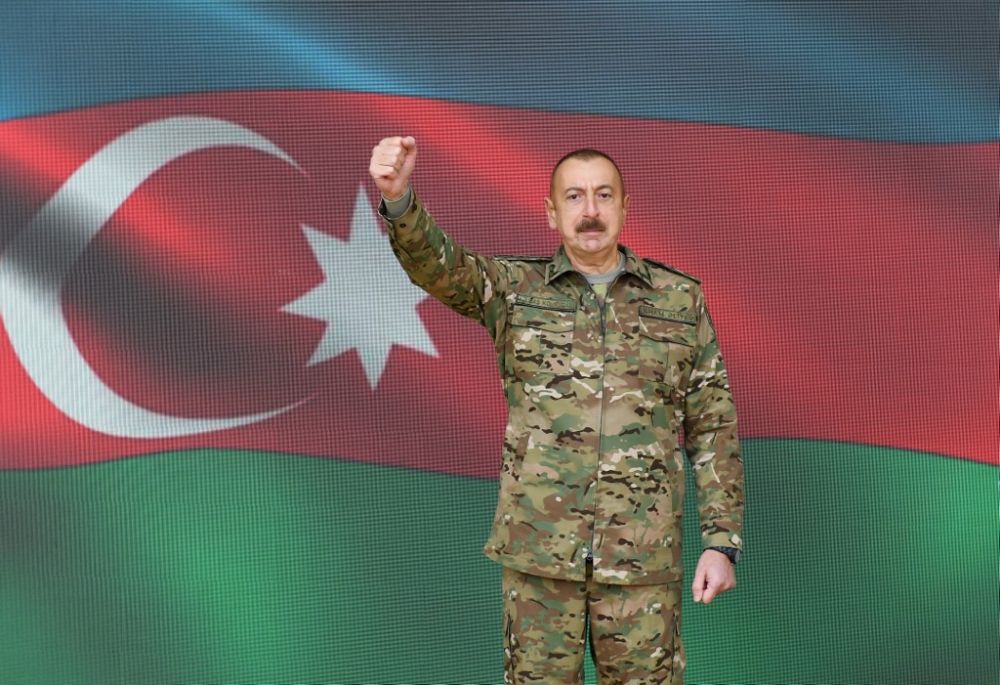 Armenia-Azerbaijan chính thức ký thỏa thuận chấm dứt xung đột, Tổng thống Aliyev nói về sự đầu hàng của Yerevan