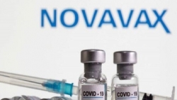 Covid-19: Ngoại trưởng Iran mắc bệnh, quốc gia đầu tiên trên thế giới phê chuẩn vaccine Novavax của Mỹ