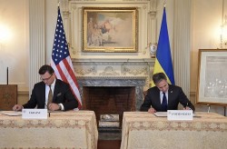 Ukraine nhận 'quà to' của Mỹ, nguy cơ chọc giận Nga