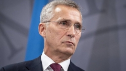 NATO thừa nhận bất đồng về kết nạp Ukraine, Pháp-Mỹ lại lo Nga