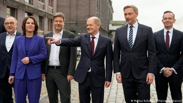Đức: Liên minh 'đèn giao thông' hoàn tất thỏa thuận, chính phủ mới sắp ra mắt, công bố các điểm chính. (Nguồn: AP)